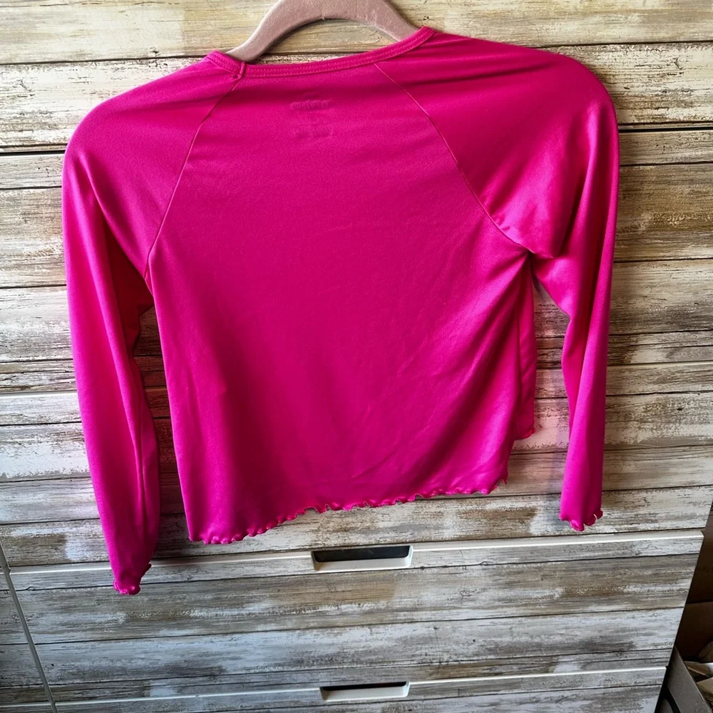 💖 Under Armour Girls Fuchsia Long Sleeve Athletic Crop Tee YS
